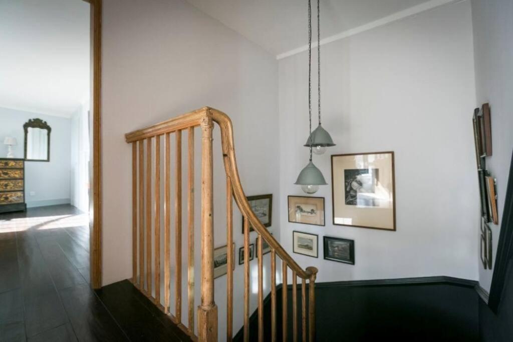 Steadfast Apartment Deal Exterior photo